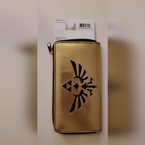 Zelda Hyrule Crest Nintendo Gold And Black Zipper Wallet
